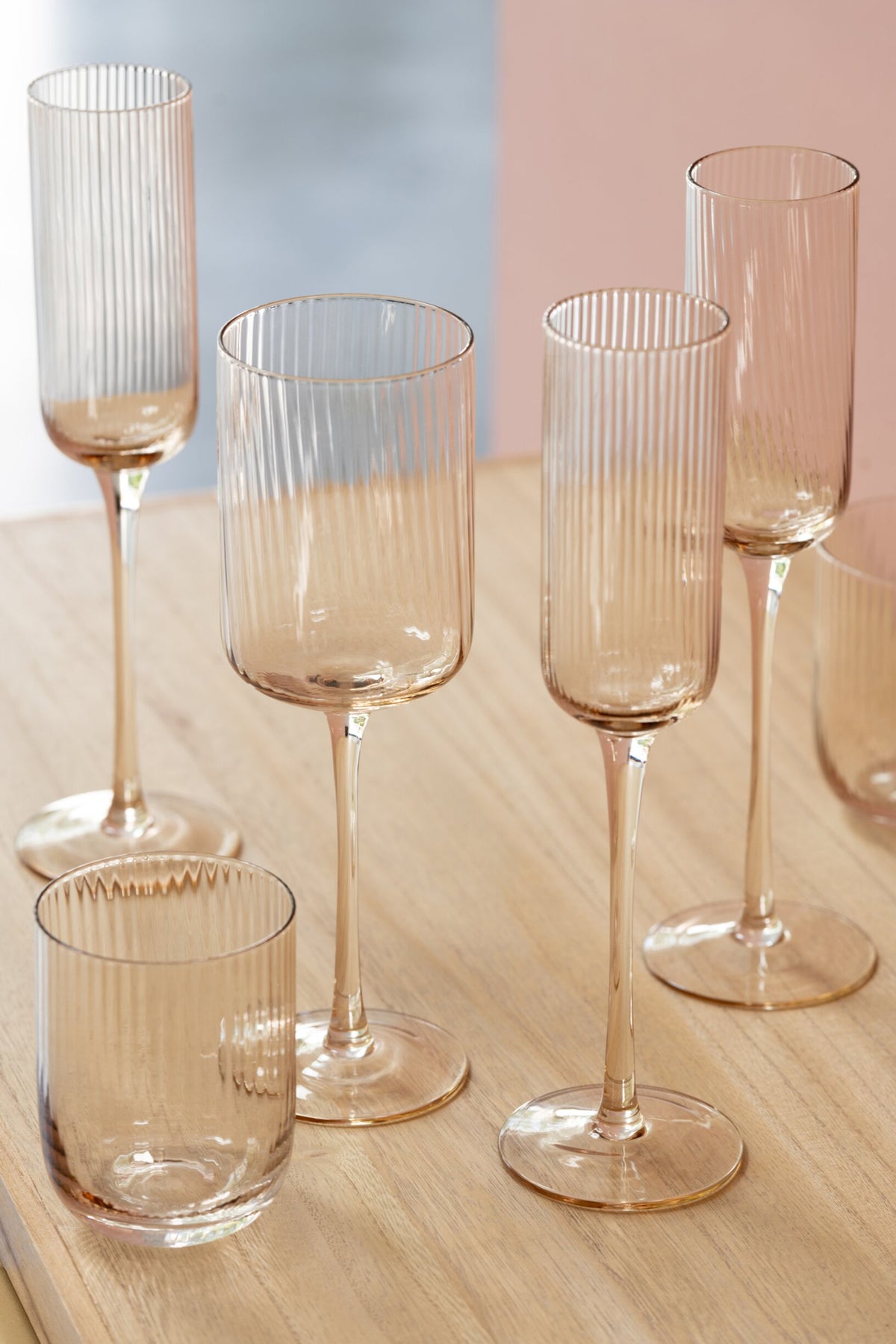 J-Line Ralph szklanka do wina 37 cl Amber